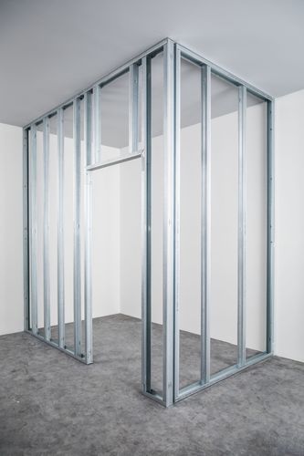 Jak wybrać odpowiednie profile do płyt g-k? Praktyczny przewodnik